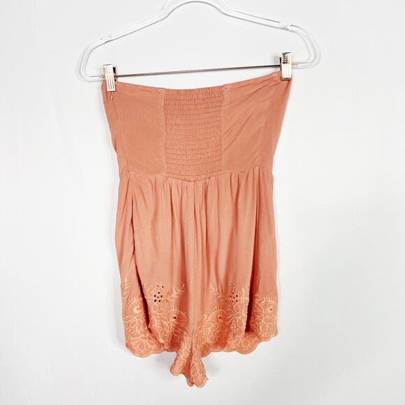 Kendall & Kylie XSmall Tie Front Romper Coral Orange Embroidered Lace Strapless - Picture 2 of 9